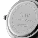 ZEGAREK DAMSKI DANIEL WELLINGTON Classic Petite Sterling DW00100220 28mm - obrazek 3